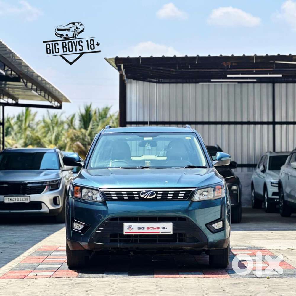 Mahindra Xuv300 W6 Amt Diesel, 2022, Diesel