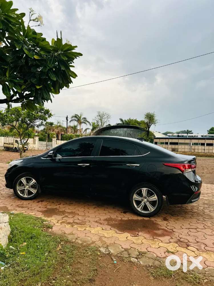 Hyundai Verna 2018 Verna 1.6 Vtvt Sx(o)top Model Sunroof Petrol