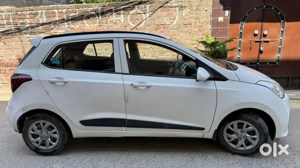 Grand I10 Sportz 2019 Model 35000km Petrol White Color