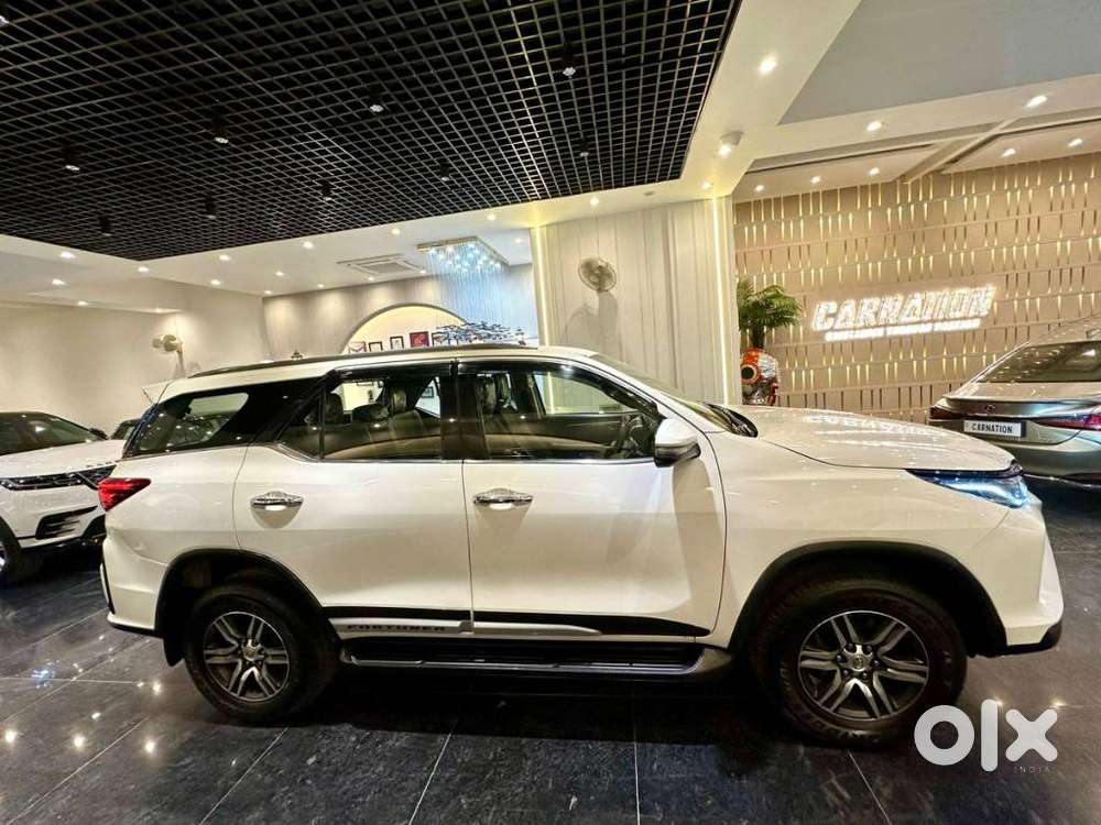 Toyota Fortuner 4x2 At 2.8 Diesel, 2019, Diesel
