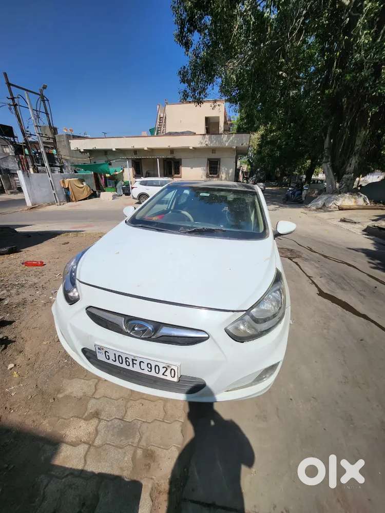 Hyundai Verna 1.6 Sx 2012