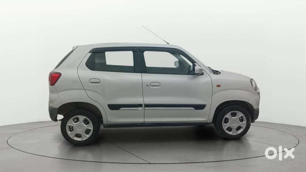 Maruti Suzuki S-presso Vxi Plus, 2022, Petrol