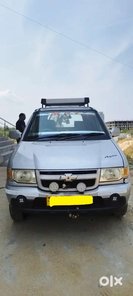 Chevrolet Tavera 2016