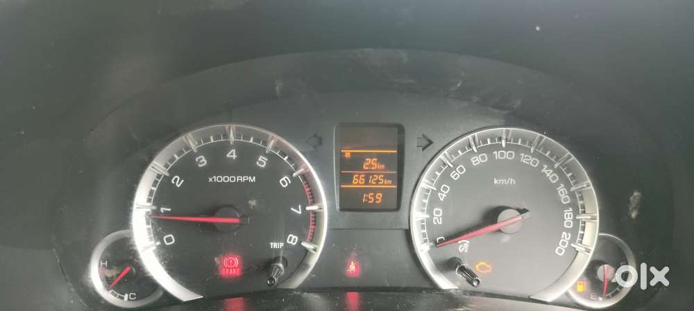 Maruti Suzuki Swift Vxi 1.2 Abs Bs-iv, 2015, Petrol