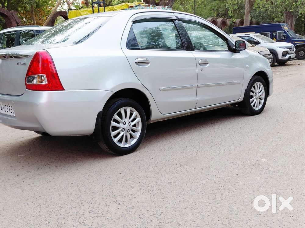 Toyota Etios 2010-2012 V, 2011, Petrol