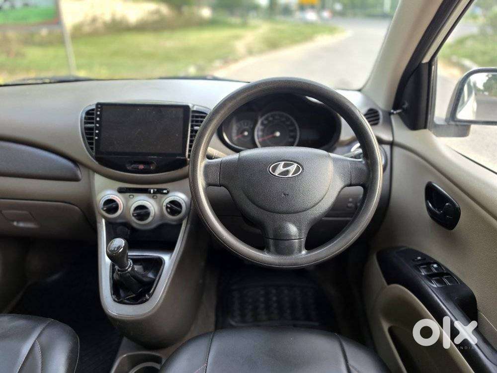 Hyundai I10 Sportz, 2014, Petrol