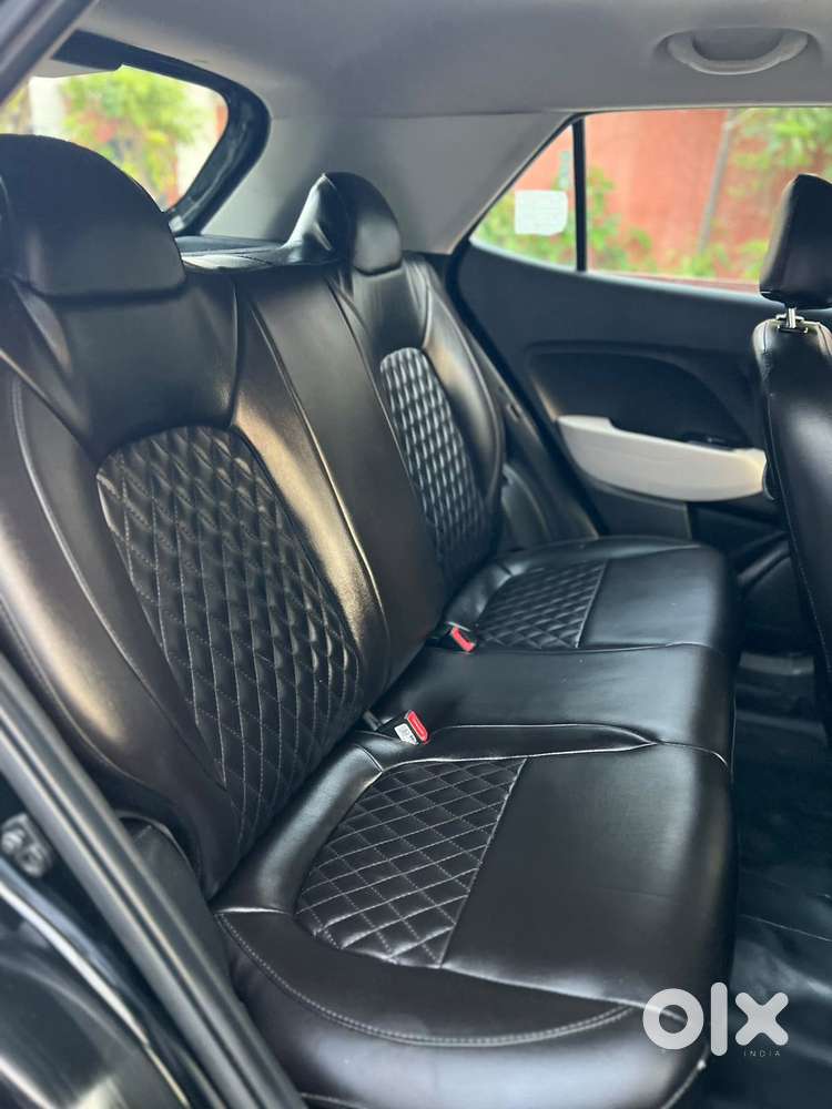 Hyundai Venue 1.2 S (o), 2022, Petrol