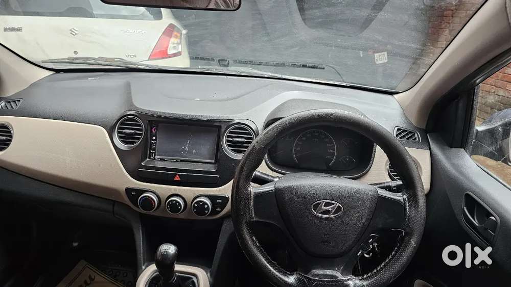 Hyundai Grand I10 2017 Diesel 125000 Km Driven