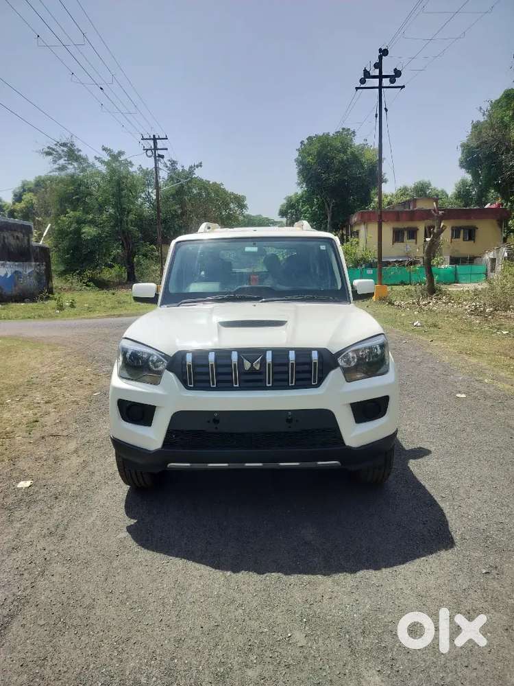 Mahindra Scorpio Classic 2021 Diesel Well Maintained