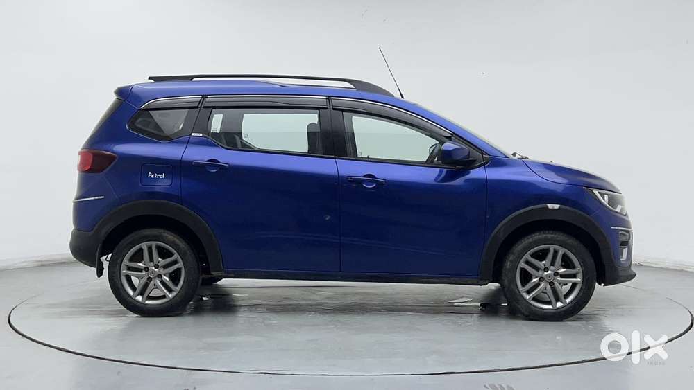 Renault Triber Rxz, 2021, Petrol