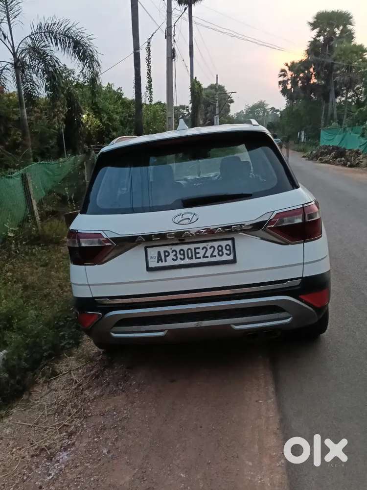 Hyundai Alcazar 2022 Diesel Well Maintained