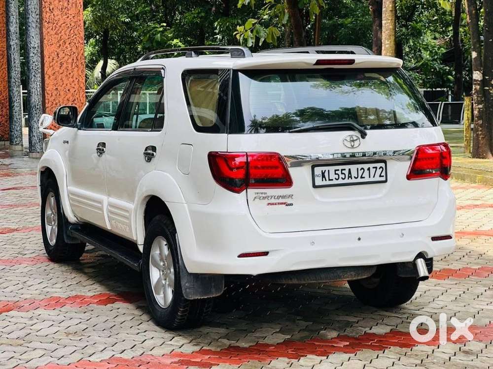 Toyota Fortuner 3.0 4x2 Mt, 2009, Diesel