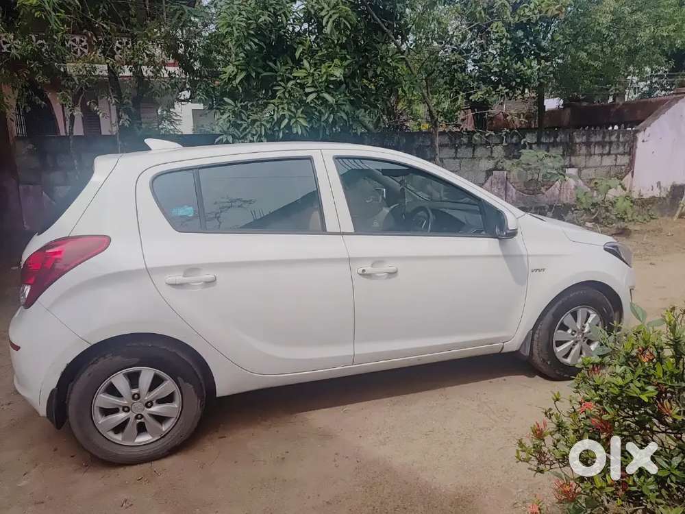 Hyundai I20 Sportz 2013 Manual