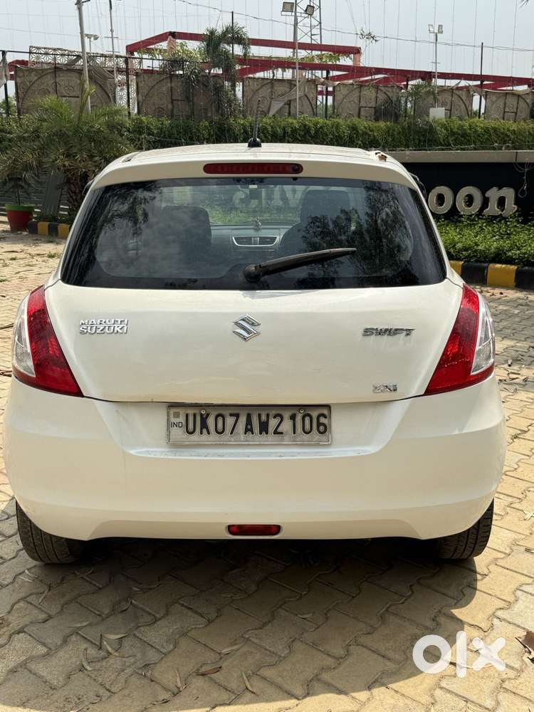 Maruti Suzuki Swift 1.3 Zxi, 2013, Cng & Hybrids