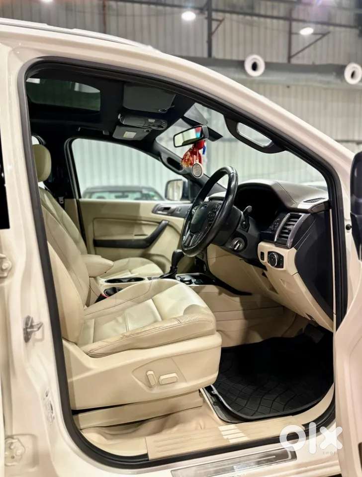 Ford Endeavour 3.2 Titanium At 4x4, 2017, Diesel