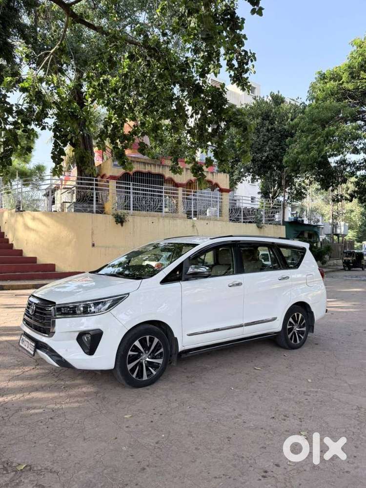 Toyota Innova Crysta 2.8 Zx Automatic 7 Str, 2021, Diesel