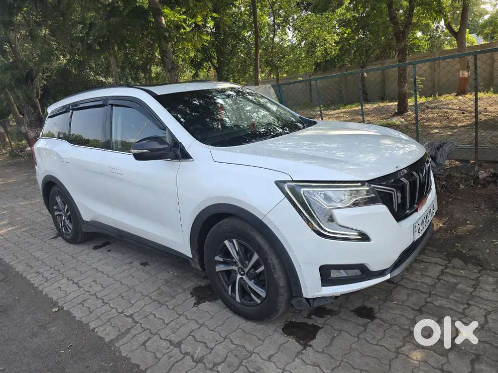 Mahindra Xuv700 Ax 5 Petrol 2021