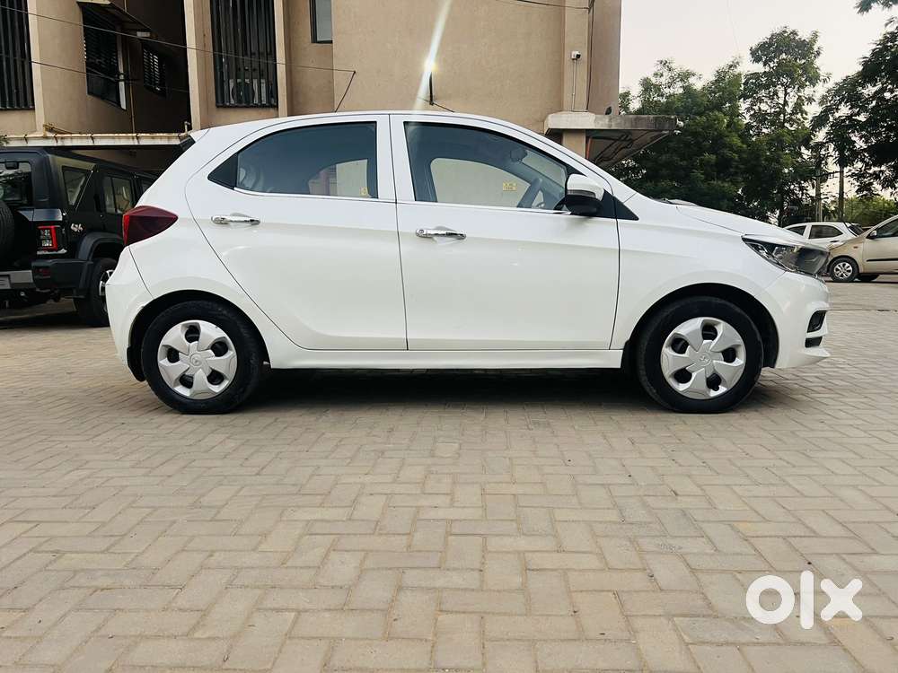 Tata Tiago 1.2 Revotron Xt Cng, 2020, Cng & Hybrids