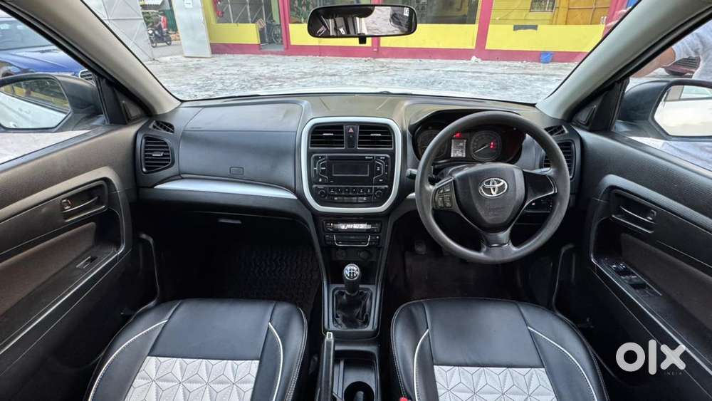 Toyota Urban Cruiser 1.5 High Grade Mt, 2022, Petrol