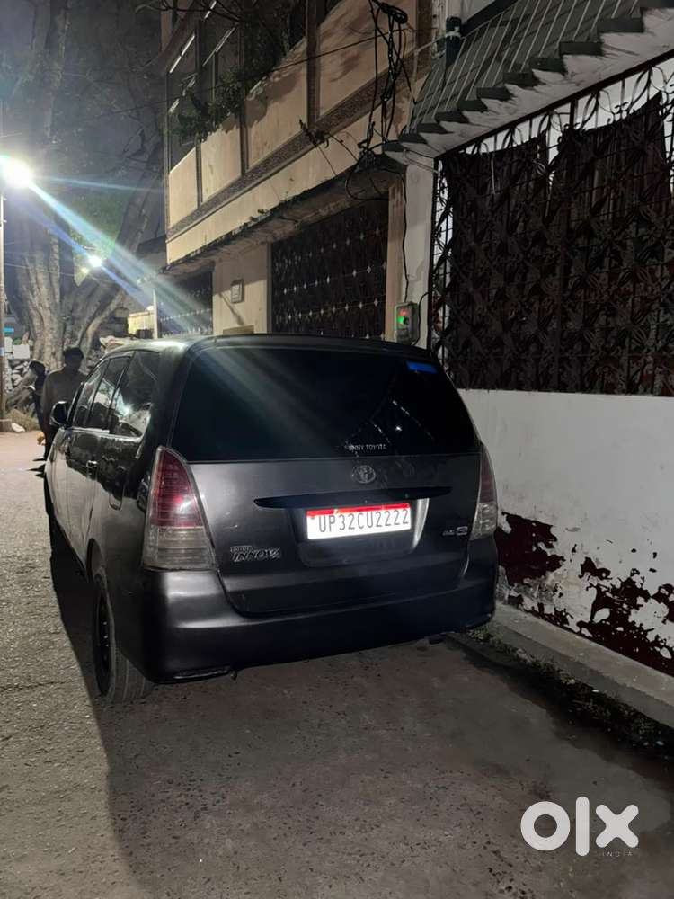 Toyota Innova 2009 Diesel 86000 Km Driven
