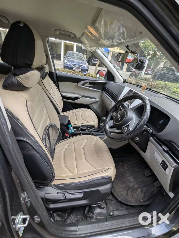 Kia Carens 2023 Diesel 21000 Km Driven