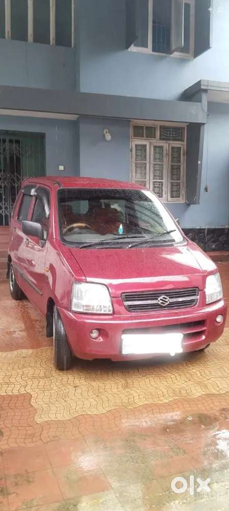Maruti Suzuki Wagon R  Red