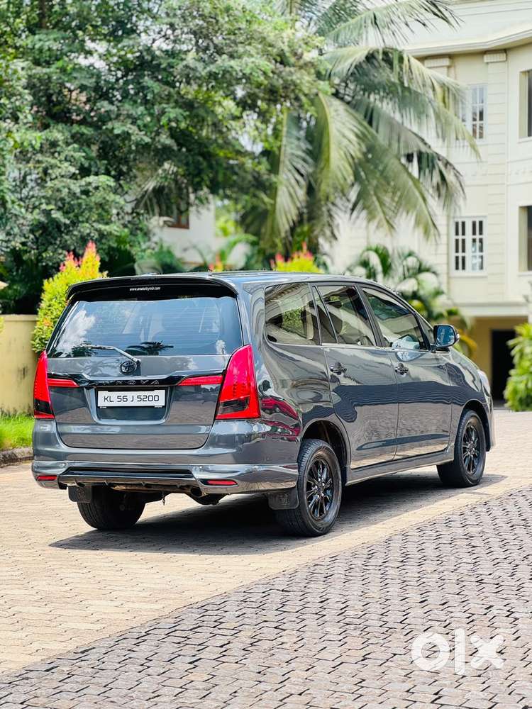Toyota Innova 2.5 Z Diesel 7 Seater, 2014, Diesel