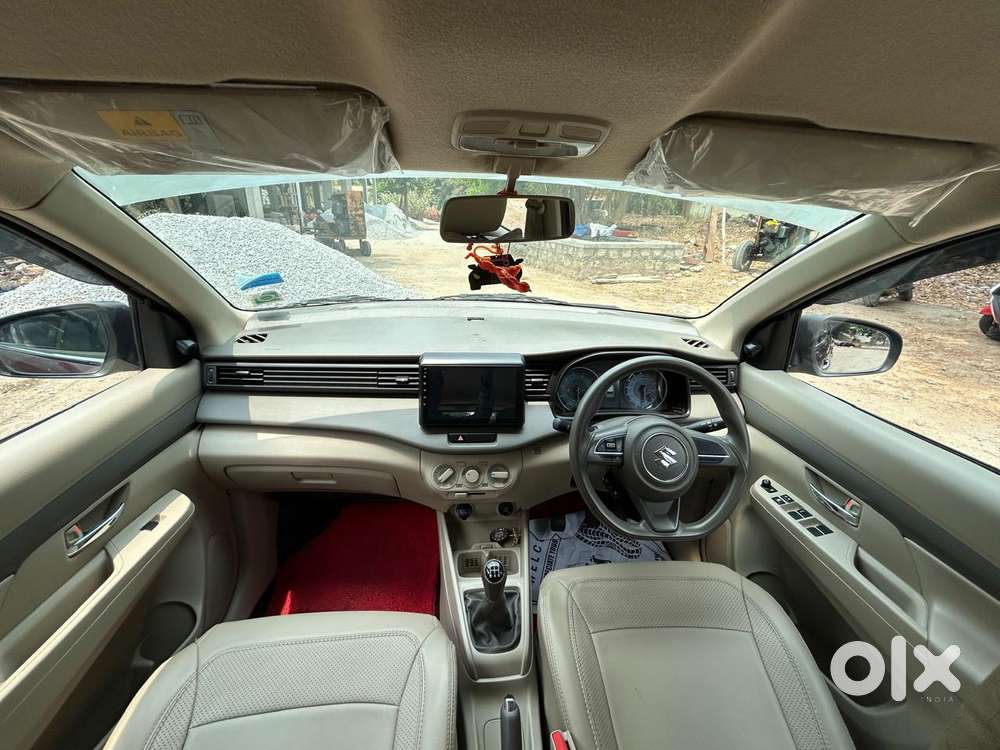 Maruti Suzuki Ertiga 1.5 Vxi, 2022, Petrol