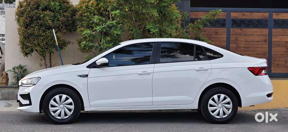 Skoda Slavia 1.0 Active Tsi, 2023, Petrol