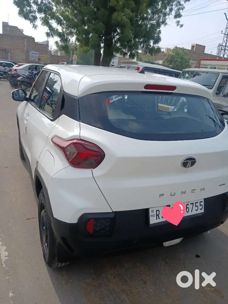 Tata Punch 2025 Cng & Hybrids 52000 Km Driven