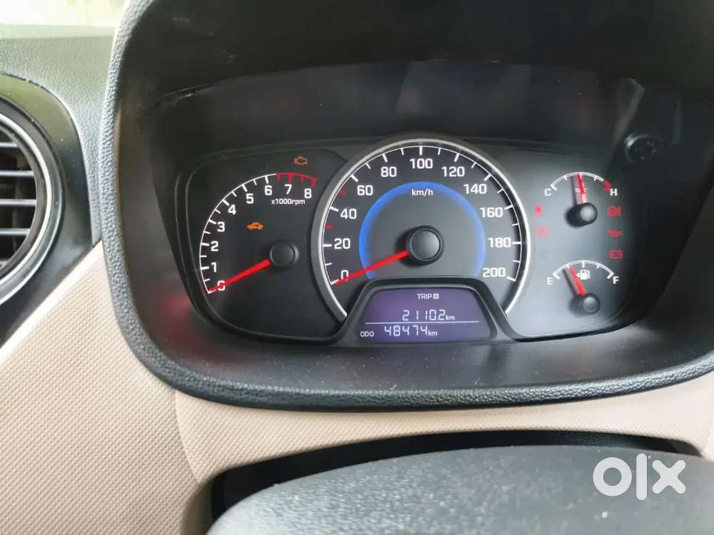 Hyundai Grand I10 Sportz 2015 Petrol Manual 48900 Kms New Bran