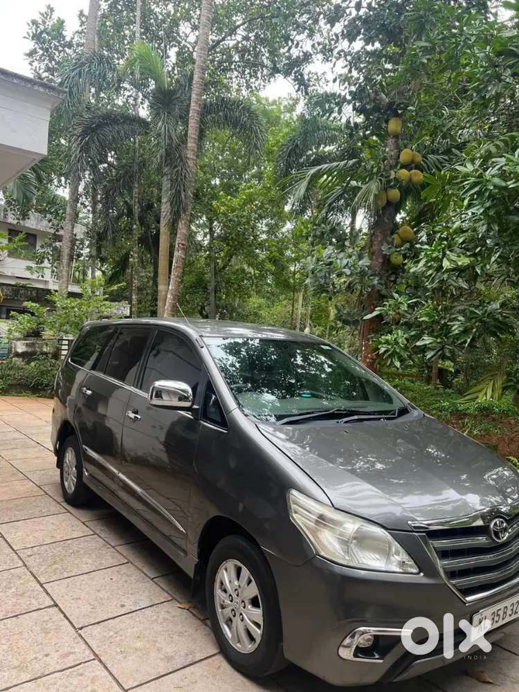 Toyota Innova 2.5 Diesel 7 2010