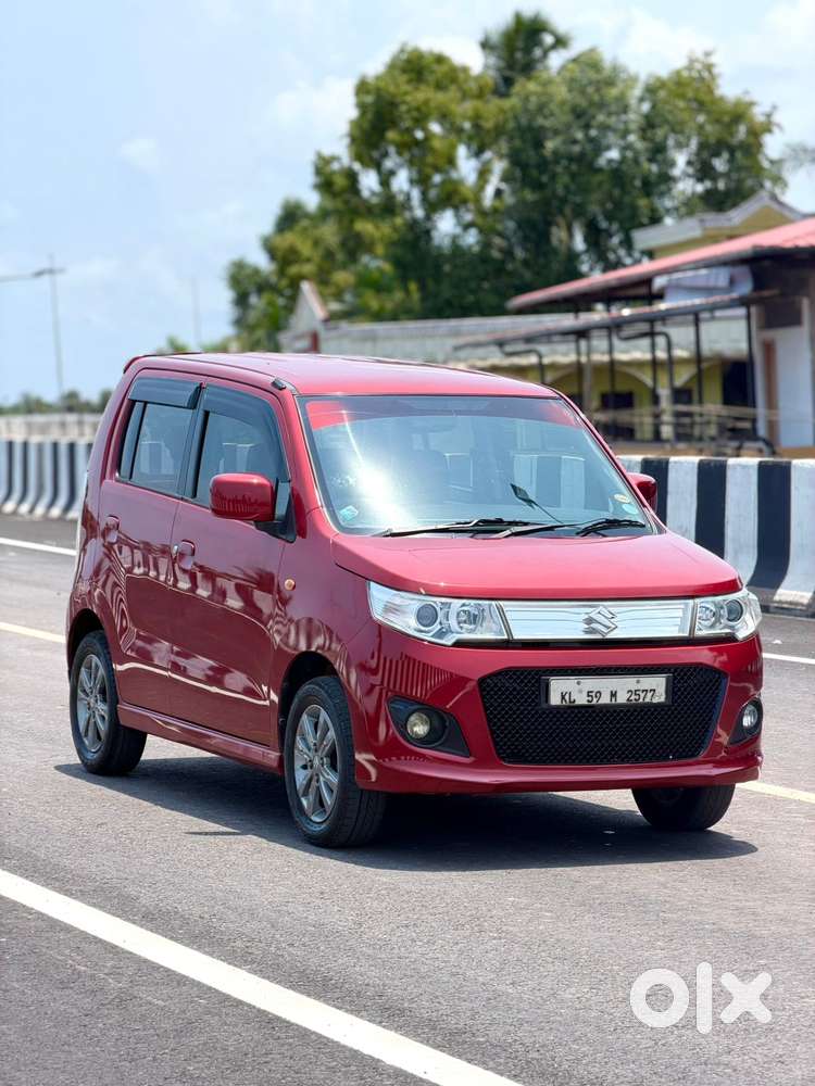 Maruti Suzuki Stingray Vxi Optional, 2015, Petrol