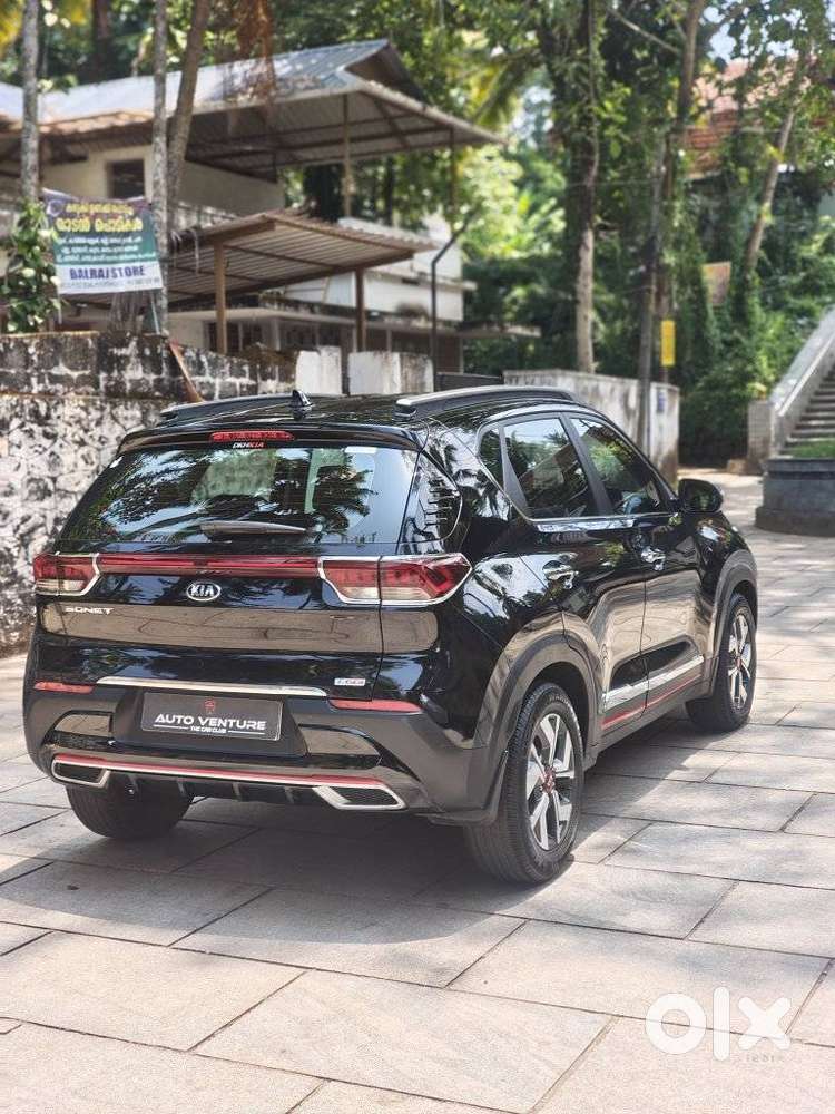Kia Sonet Gtx Plus Dct, 2021, Petrol