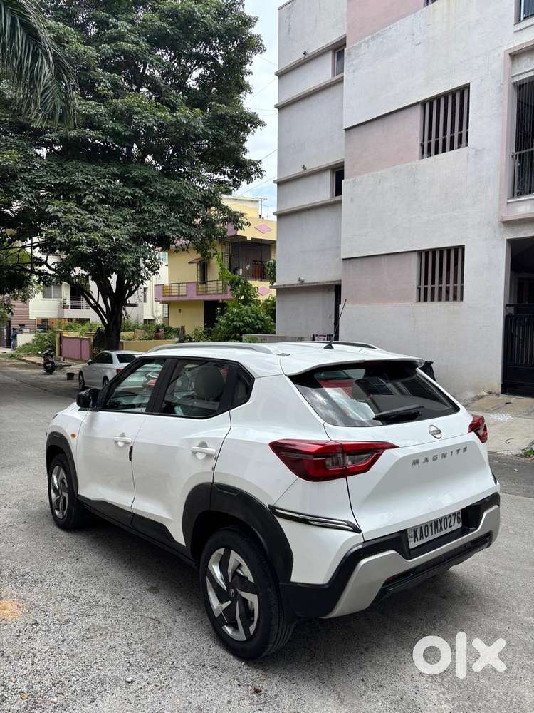 Nissan Magnite, 2022, Petrol