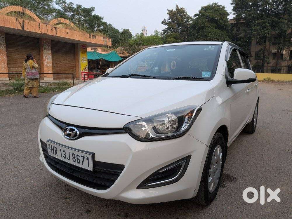Hyundai I20 Magna Plus, 2014, Diesel