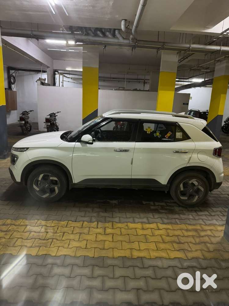 Hyundai Venue Petrol 2020