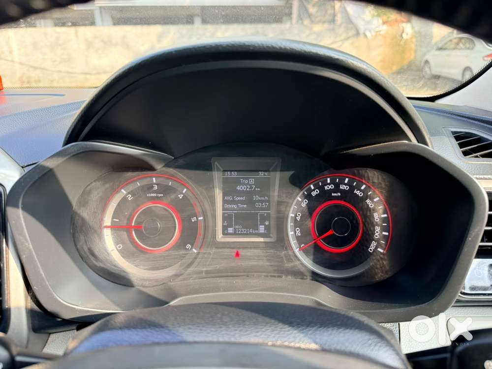 Mahindra Xuv300 W8 Option Diesel, 2021, Diesel