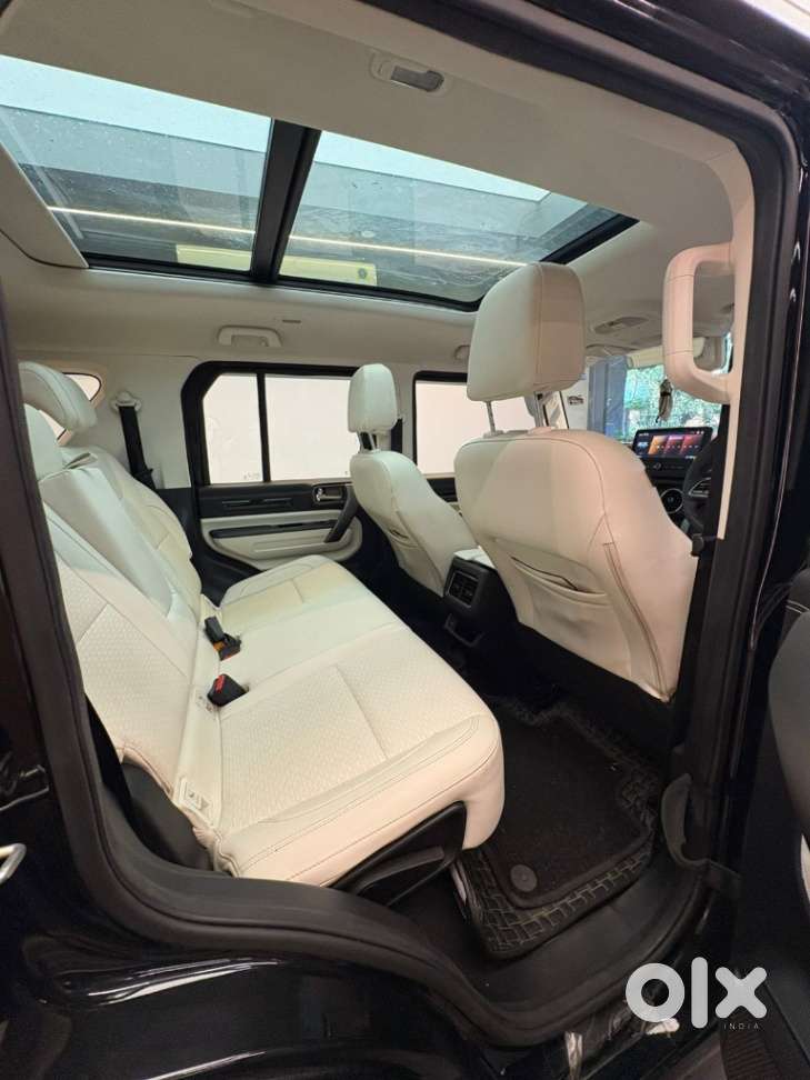 Mahindra Thar Roxx Ax7 L Petrol At 2wd, 2025, Petrol