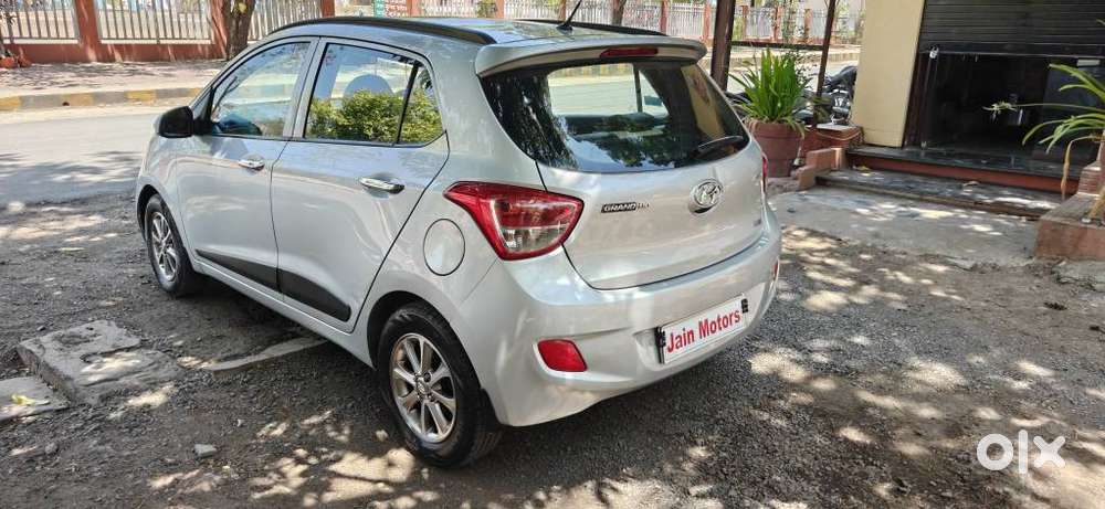 Hyundai Grand I10 Asta 1.2 (o) Vtvt, 2015, Petrol