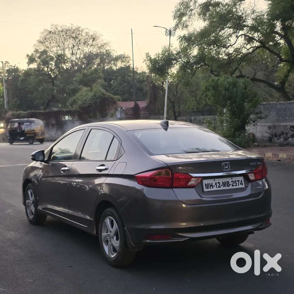 Honda City V 2015 Diesel Top Model.
