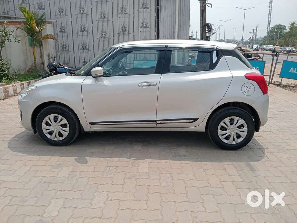 Maruti Suzuki Swift Vxi Optional, 2020, Petrol