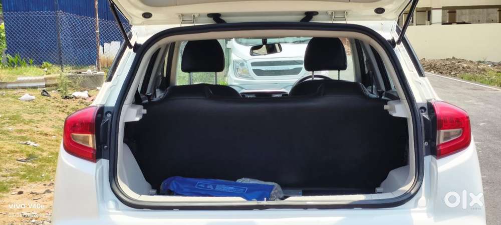 Mahindra Xuv300 W6 Diesel, 2023, Diesel