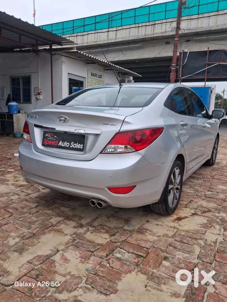 Hyundai Verna Fluidic 1.6 Vtvt Sx, 2014, Petrol