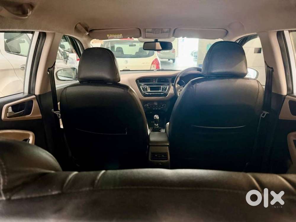 Hyundai Elite I20 Sportz (o) 1.4, 2016, Diesel