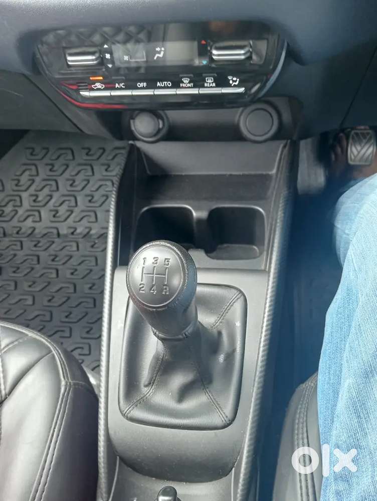 Maruti Suzuki Baleno 2023 Petrol 28000 Km Driven