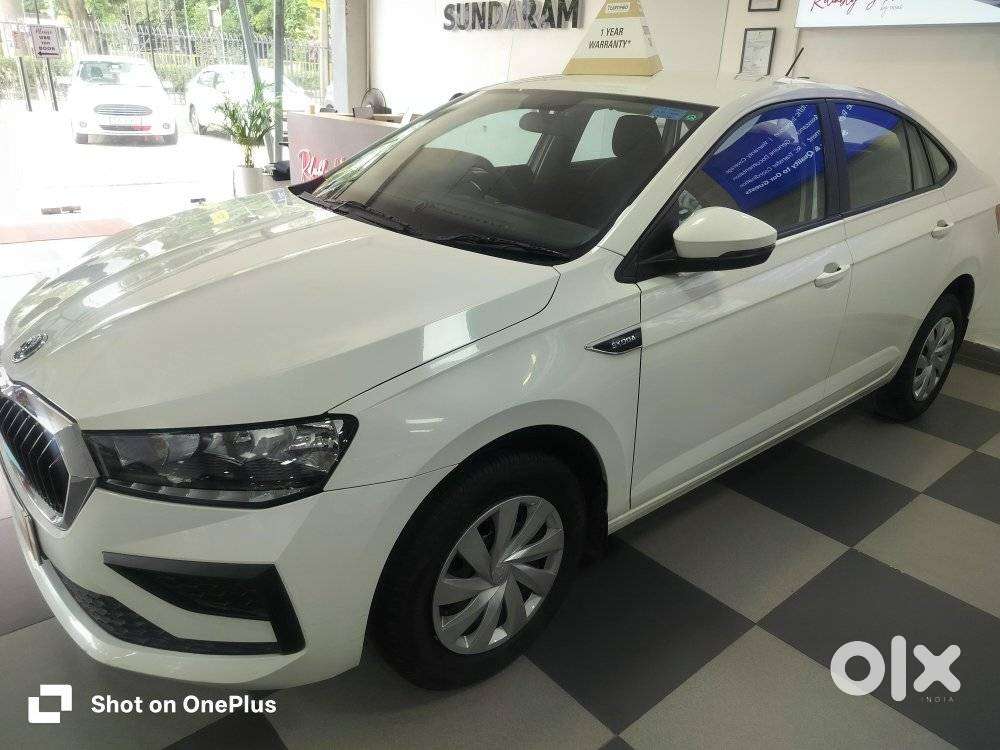 Skoda Slavia 1.0 Active Tsi, 2024, Petrol