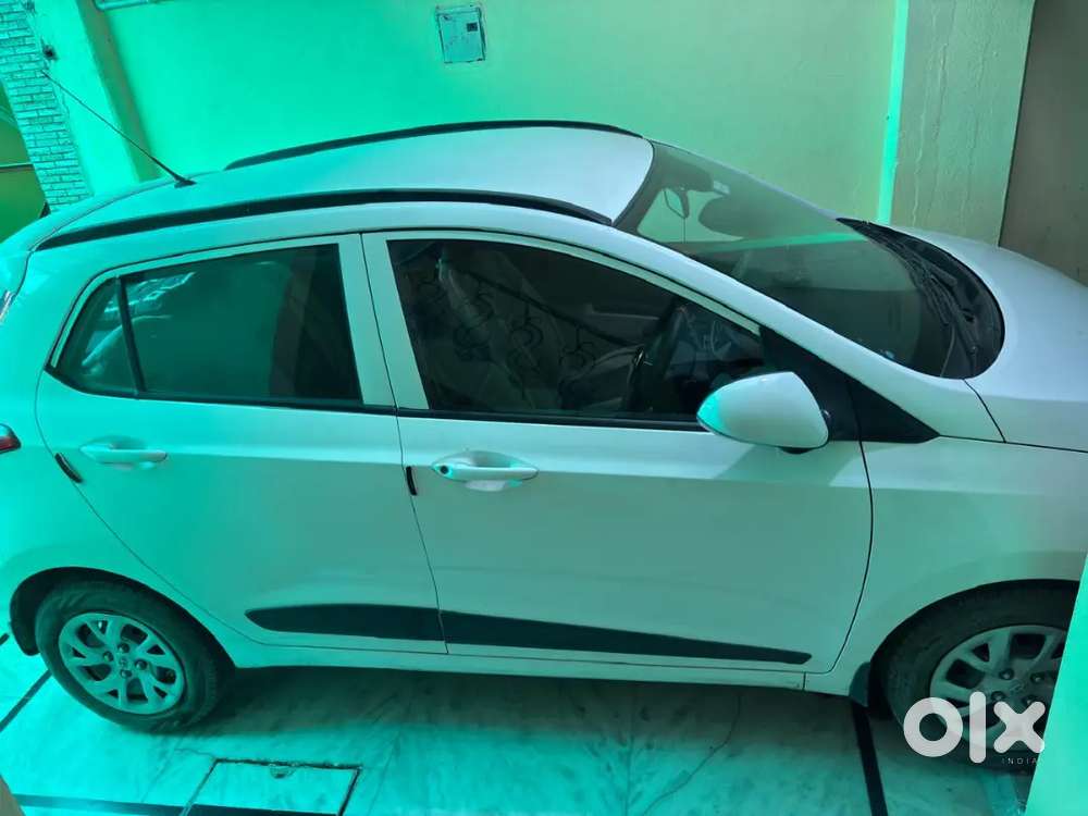 Hyundai Grand I10 Sportz Petrol 2019(not For Spinny Or Car24 )