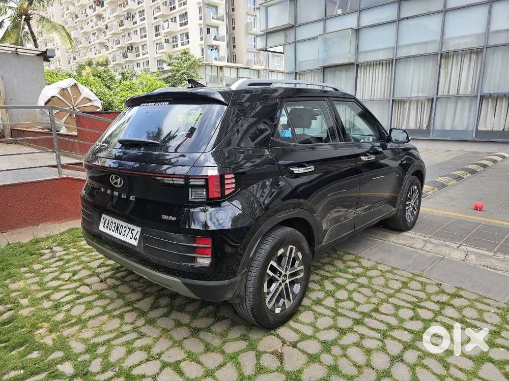 Hyundai Venue Petrol Sx(o) Turbo Dct 2023