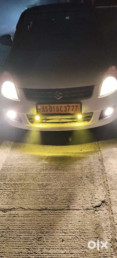 Maruti Suzuki Dzire Tour 2016